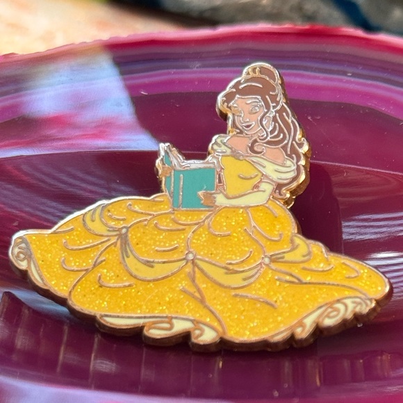 Disney Collectible Princess Belle Pin - Picture 6 of 6
